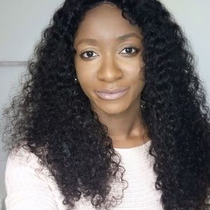 Meet your Posher, Abi